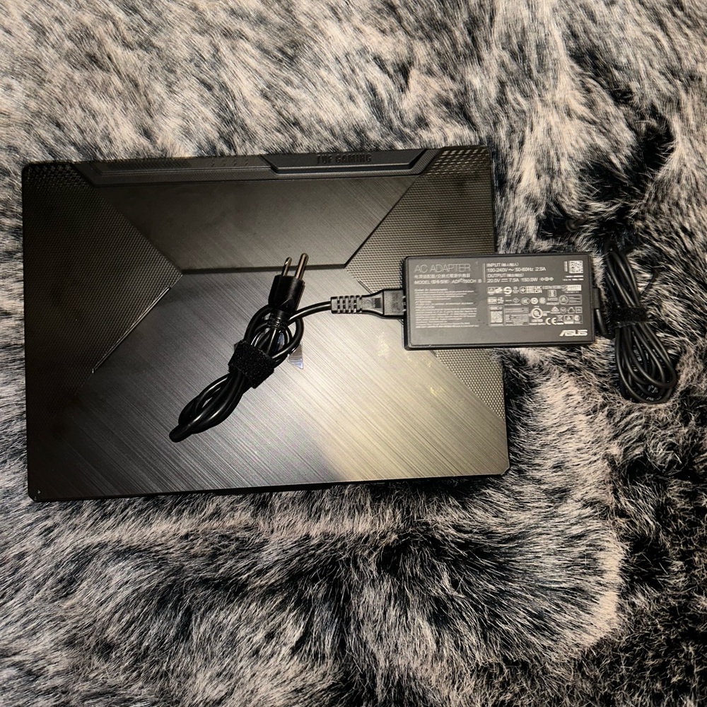 ASUS Sleek Black Laptop with Charger